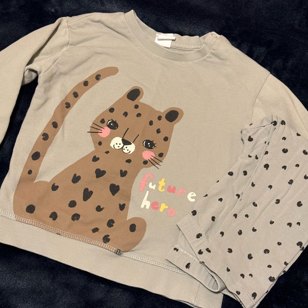 Cute Leopard Matching Set